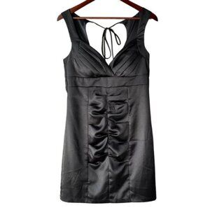 Le Chateau Sleek Black Mini Dress Back Size 11 Ruched Flattering V-Neck LDB Edgy